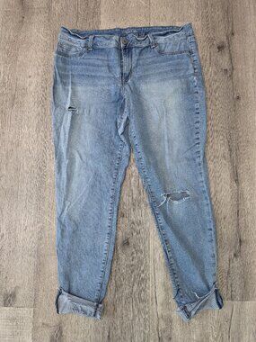 Maurices Distressed Light Wash Cuffed Jeans XXL Short